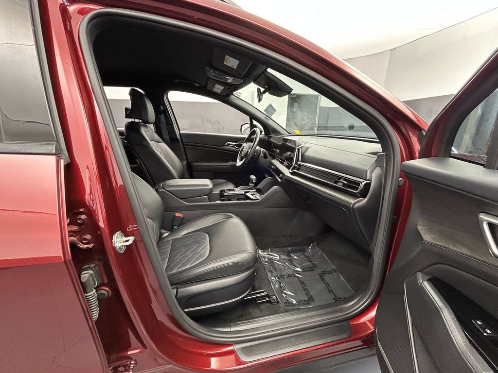 Used 2023 Kia Sportage X-Line AWD/4WD image 14
