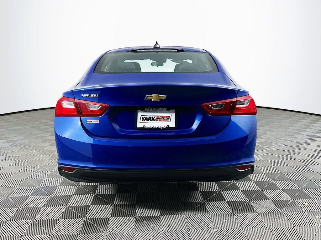 Used 2023 Chevrolet Malibu LS image 9
