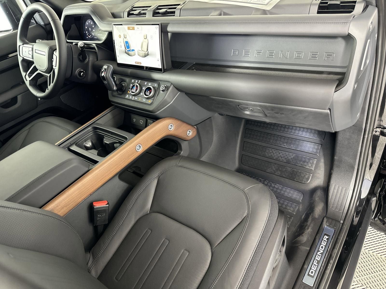 Certified 2024 Land Rover Defender 110 X AWD/4WD image 36