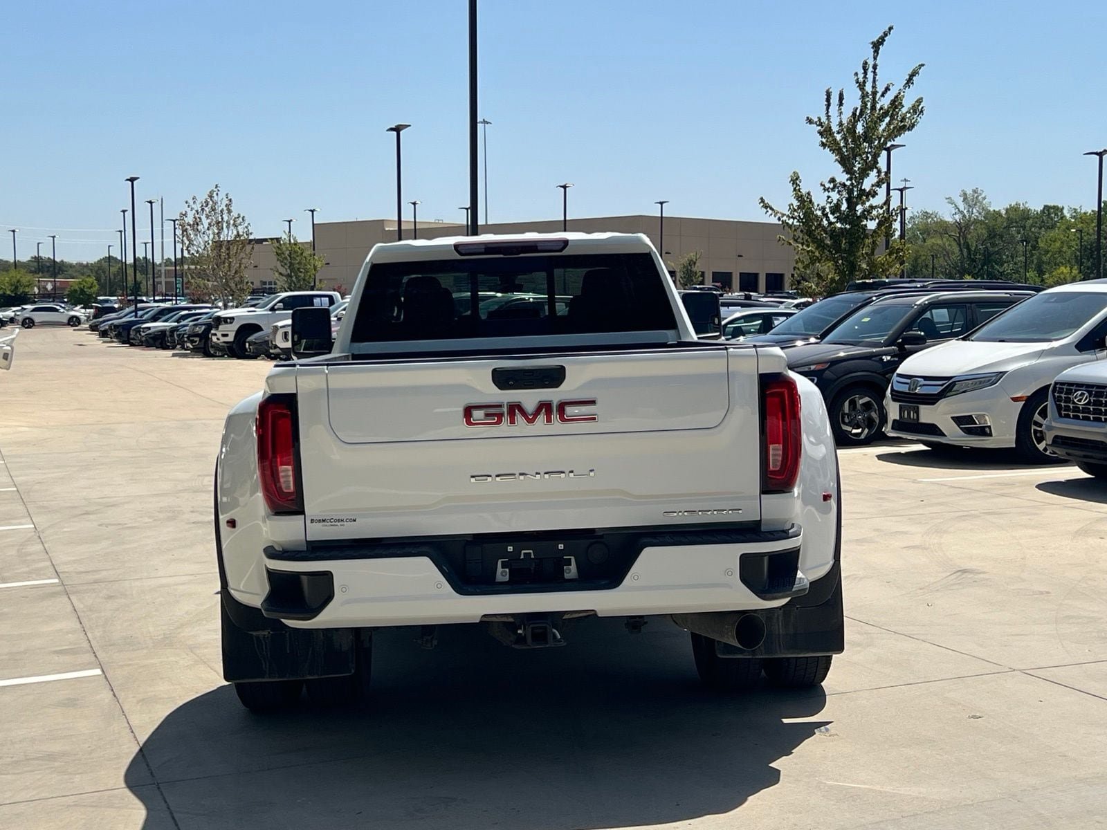 Used 2022 GMC Sierra 3500 Denali w/ Denali Ultimate Package AWD/4WD image 11