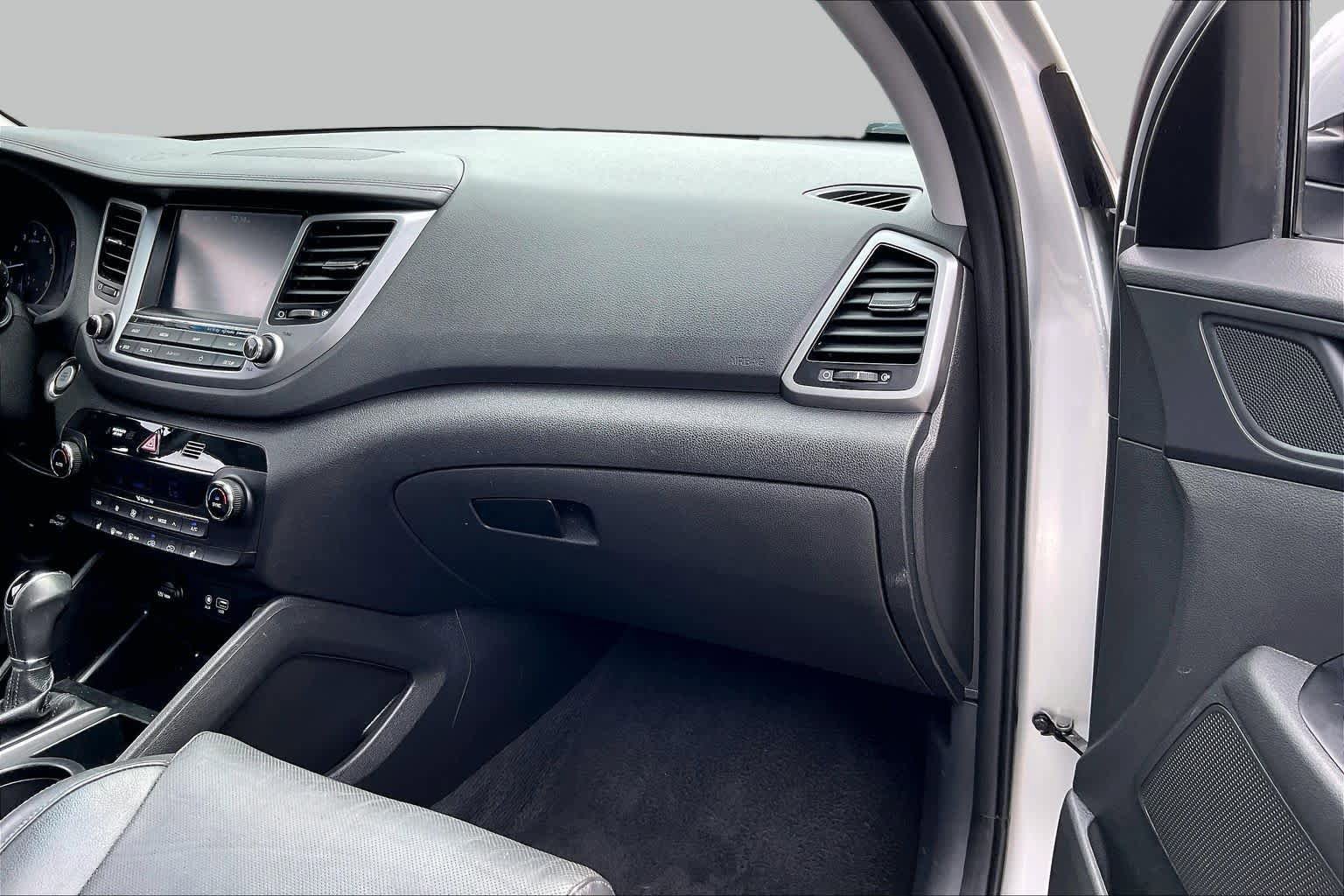 Used 2018 Hyundai Tucson SEL Plus FWD image 18