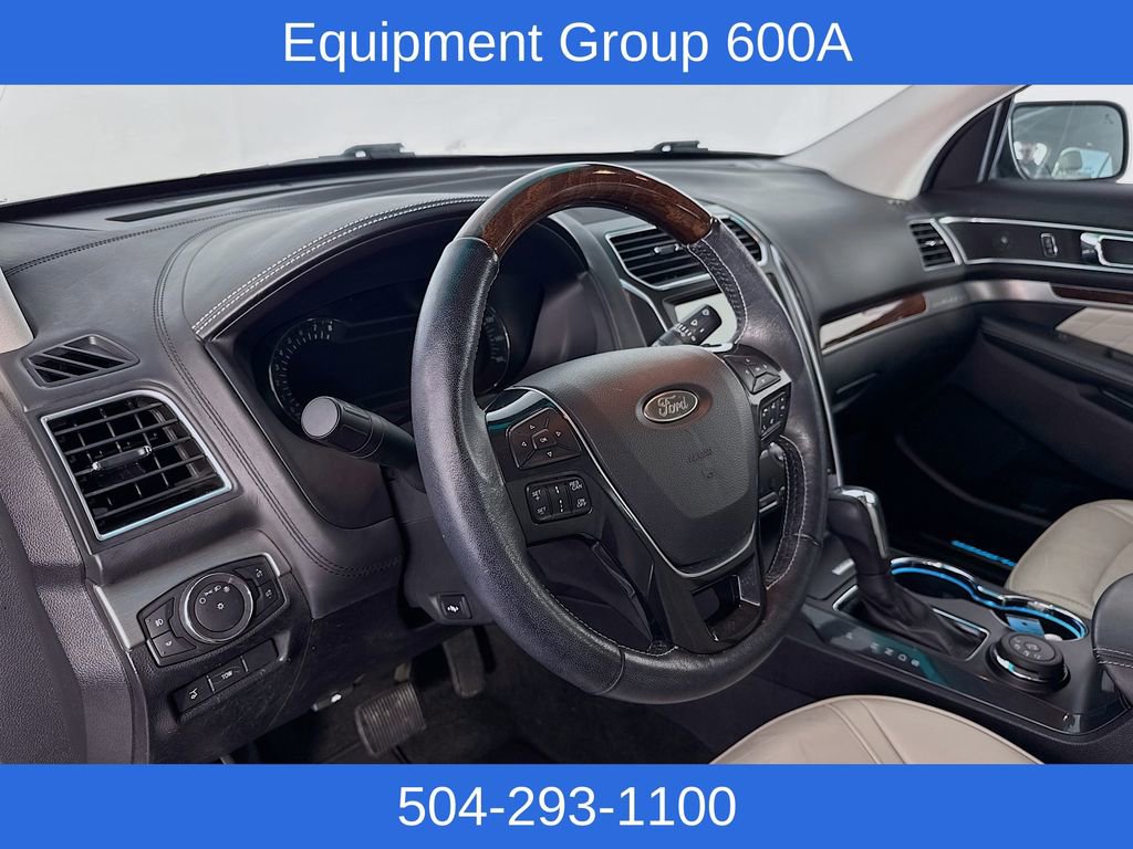 Used 2017 Ford Explorer Platinum image 9