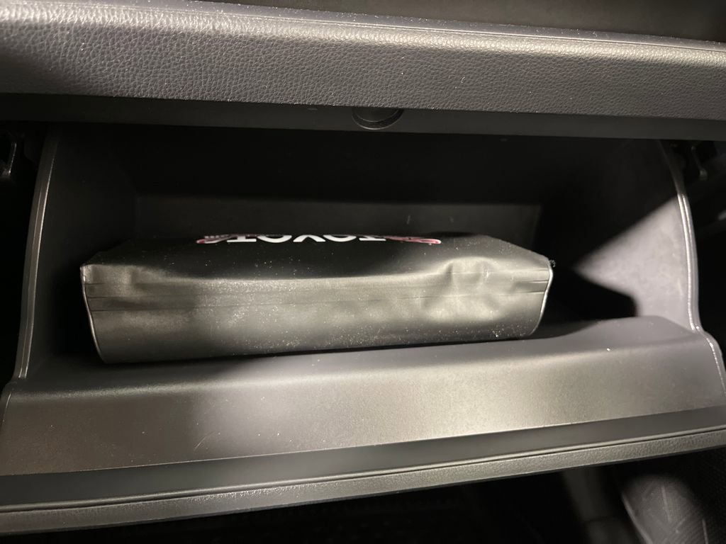 Certified 2025 Toyota RAV4 XLE image 25