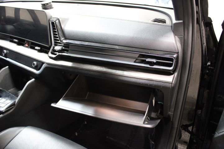 Used 2023 Kia Sportage X-Line w/ X-Line Premium Package AWD/4WD image 26