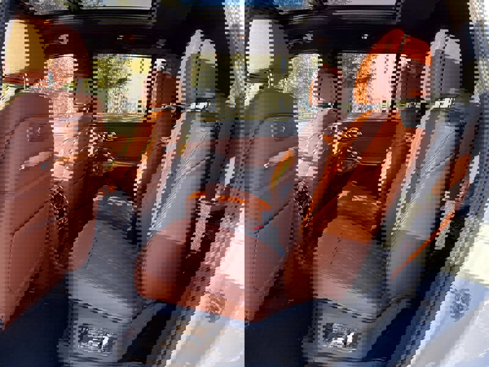 New 2026 BMW X7 M60i image 15