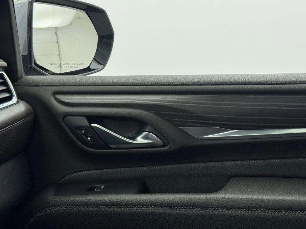 Used 2022 GMC Yukon XL Denali image 50