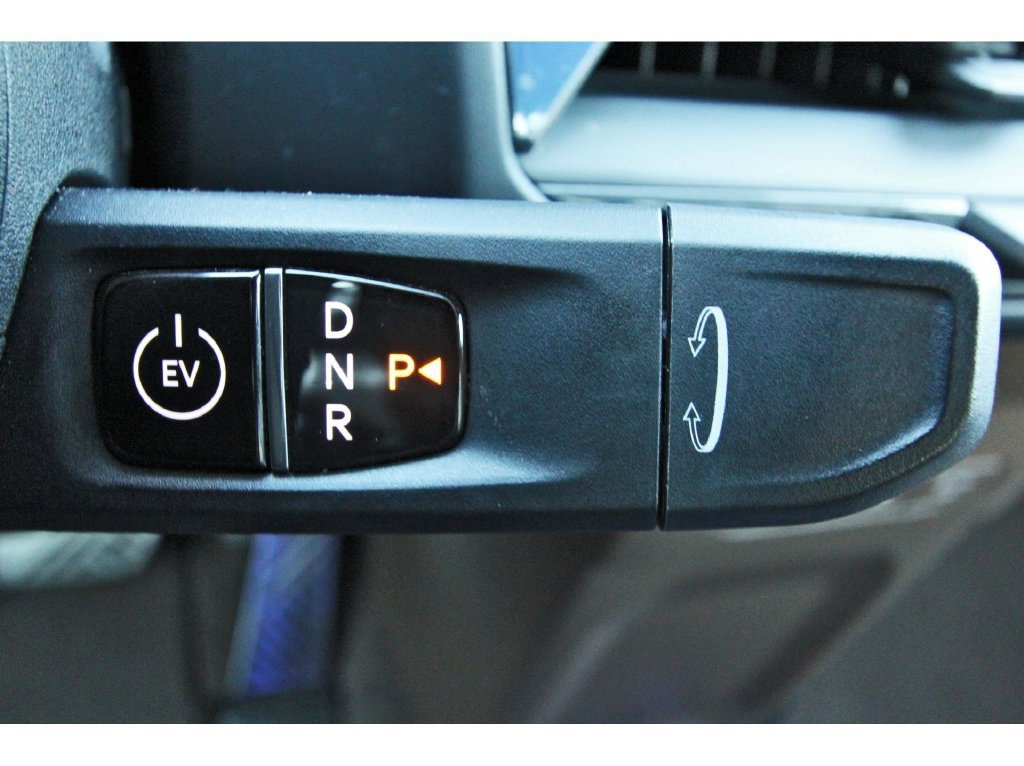 Used 2024 Kia EV9 GT-Line AWD/4WD image 19