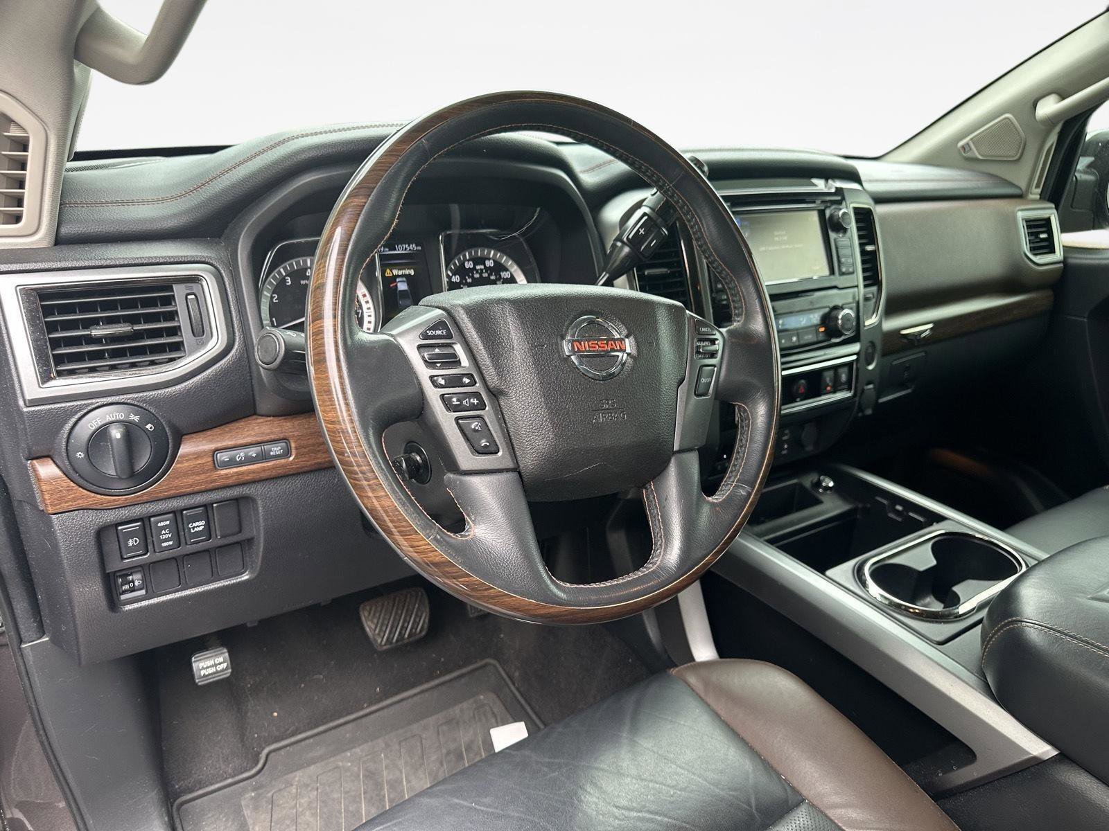 Used 2017 Nissan Titan Platinum Reserve RWD image 11