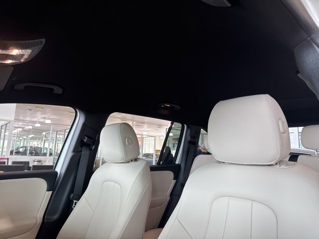 Certified 2025 Mercedes-Benz GLB 250 image 34