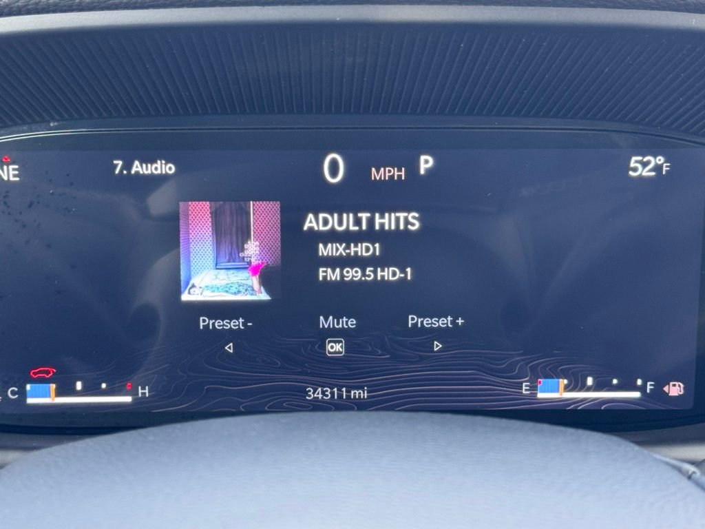 Used 2023 Jeep Wagoneer 4WD w/ Premium Group I image 15