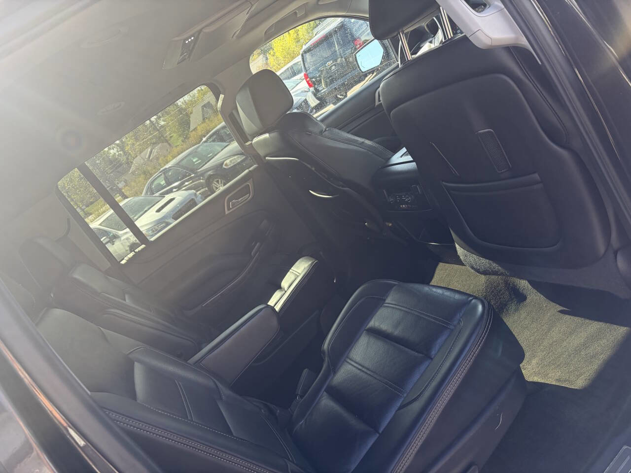 Used 2015 GMC Yukon XL Denali w/ Open Road Package image 17