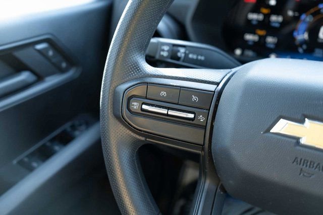 Used 2025 Chevrolet Colorado W/T image 20