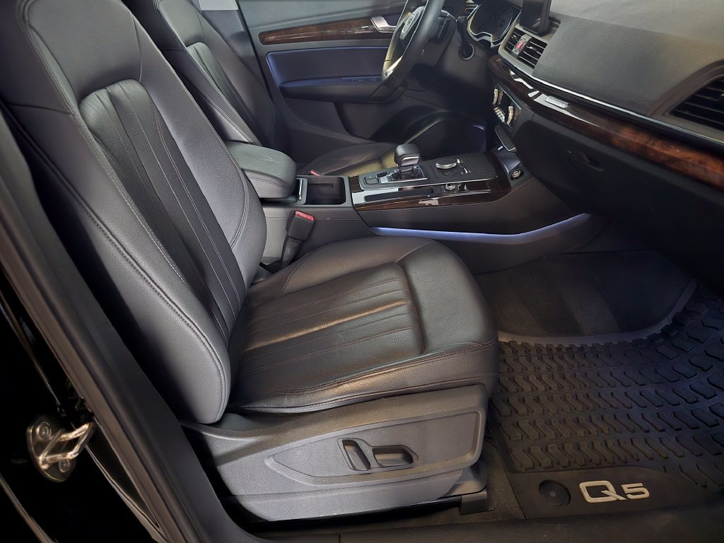 Used 2019 Audi Q5 2.0T Premium AWD/4WD image 22