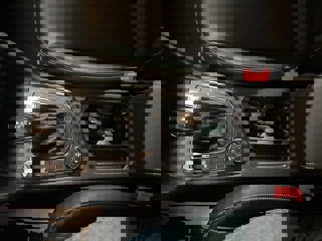 Used 2022 Volkswagen Tiguan SE AWD/4WD image 23