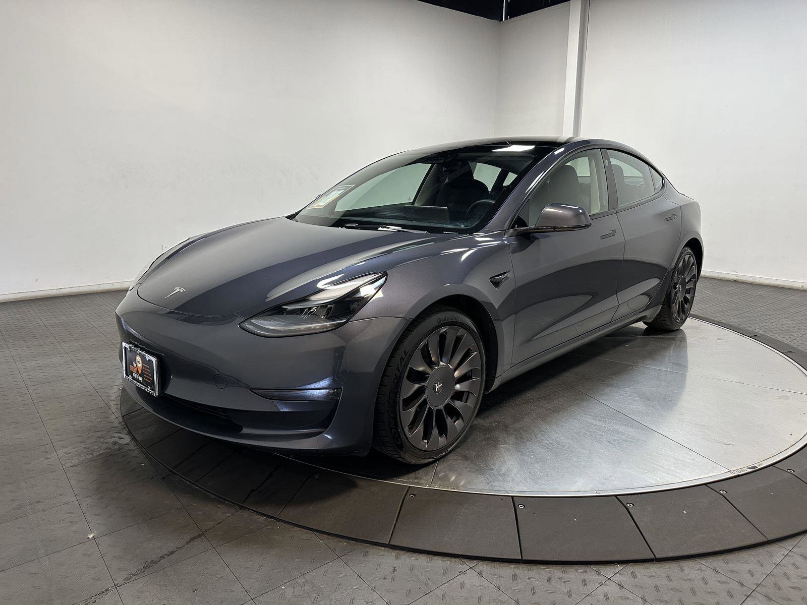 Used 2023 Tesla Model 3 Performance image 1