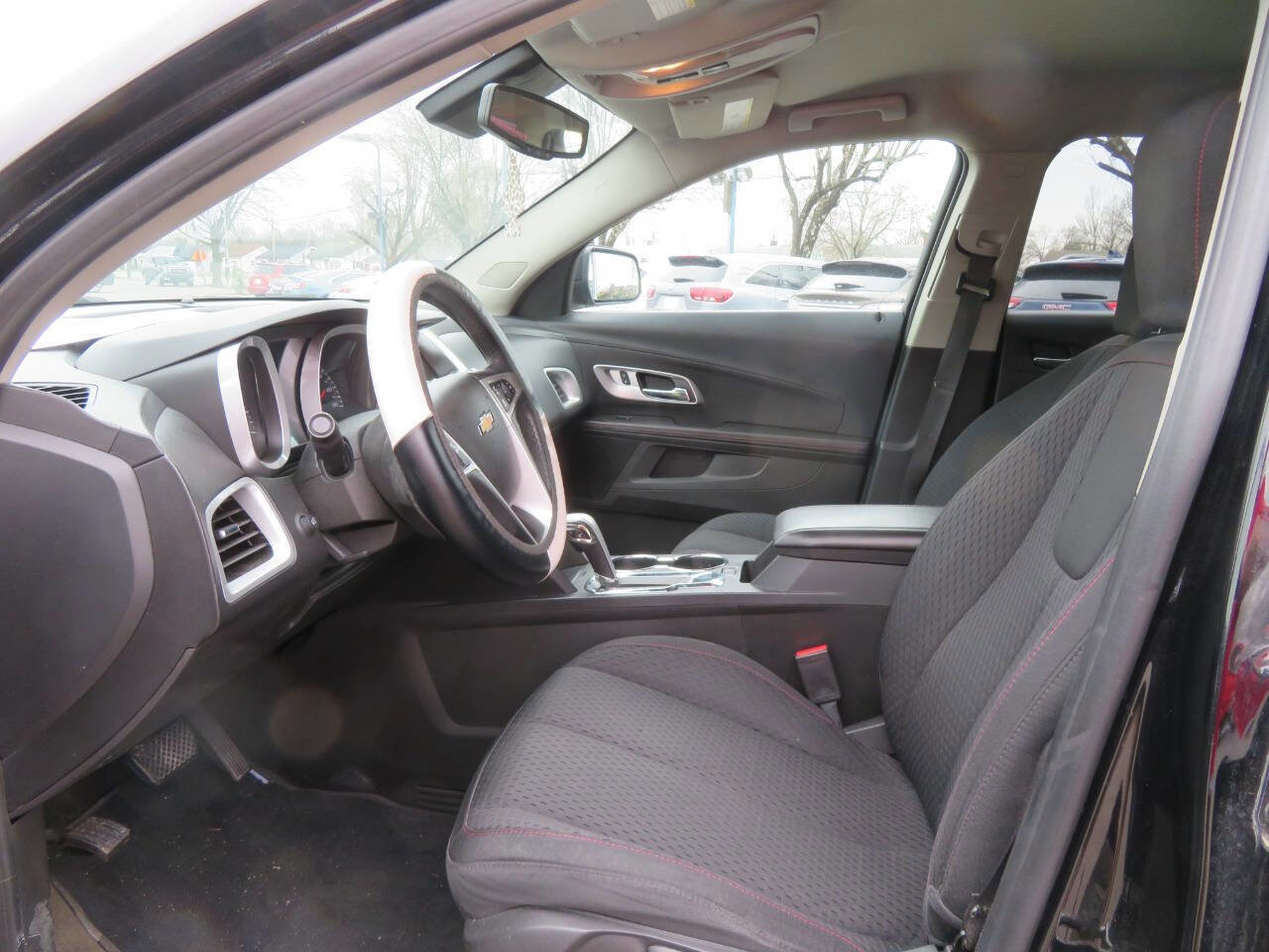 Used 2015 Chevrolet Equinox LT image 7
