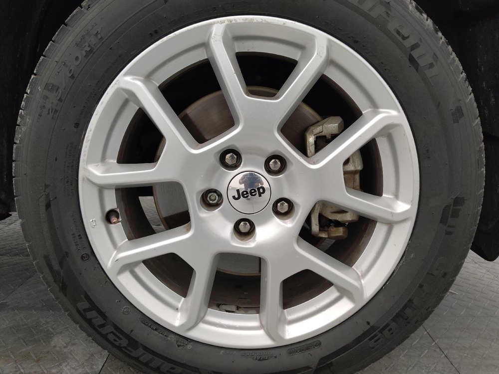 Used 2022 Jeep Renegade Latitude w/ Sun/Sound Group image 31