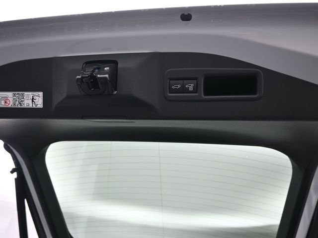 Certified 2026 Toyota bZ image 32