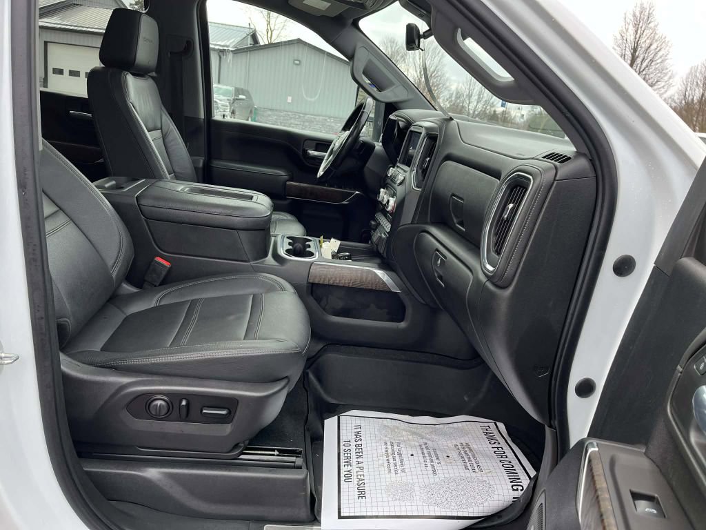 Used 2021 GMC Sierra 3500 Denali w/ Denali Ultimate Package image 31