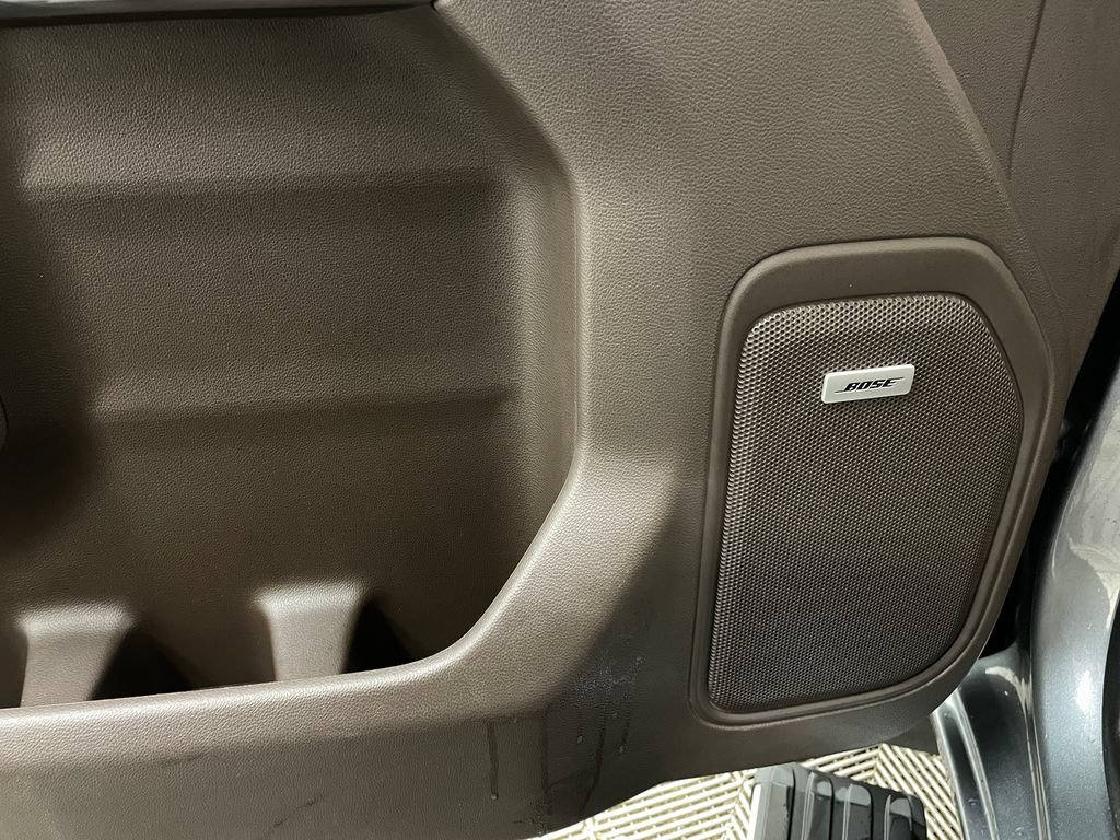 Certified 2019 Chevrolet Silverado 1500 LTZ w/ LTZ Plus Package AWD/4WD image 31