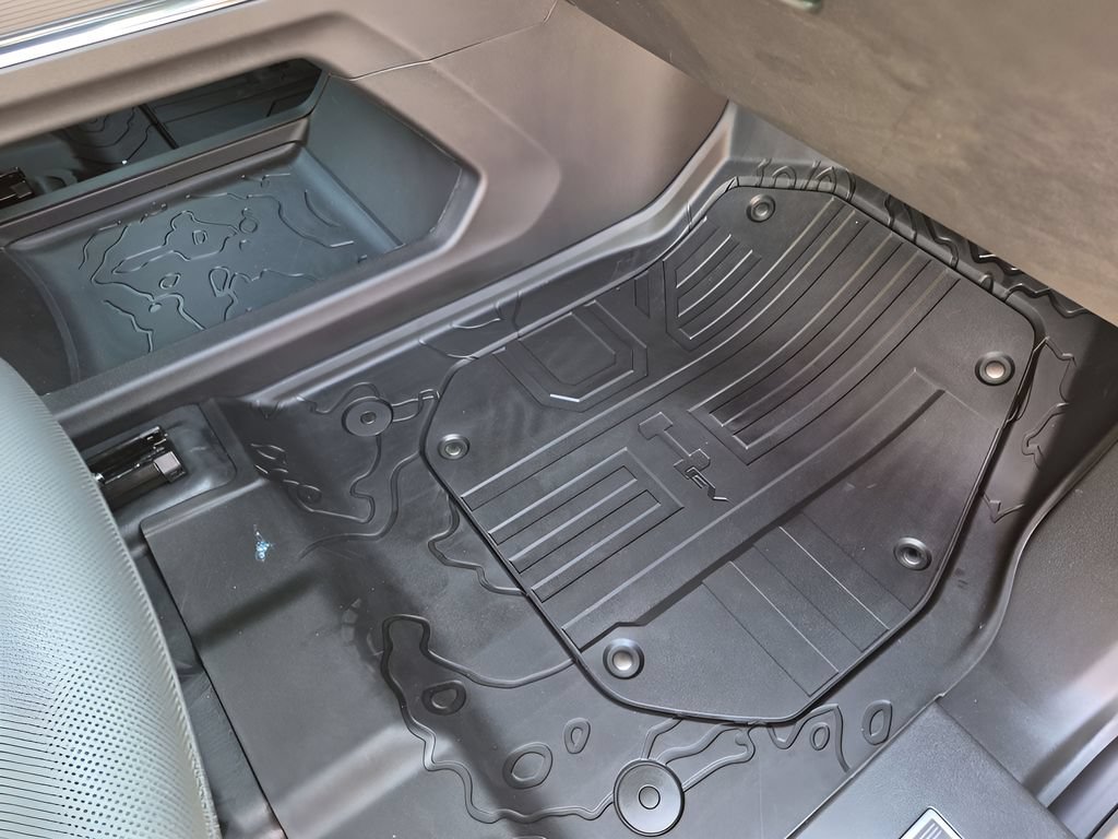 New 2026 GMC Hummer EV SUV AWD/4WD image 37