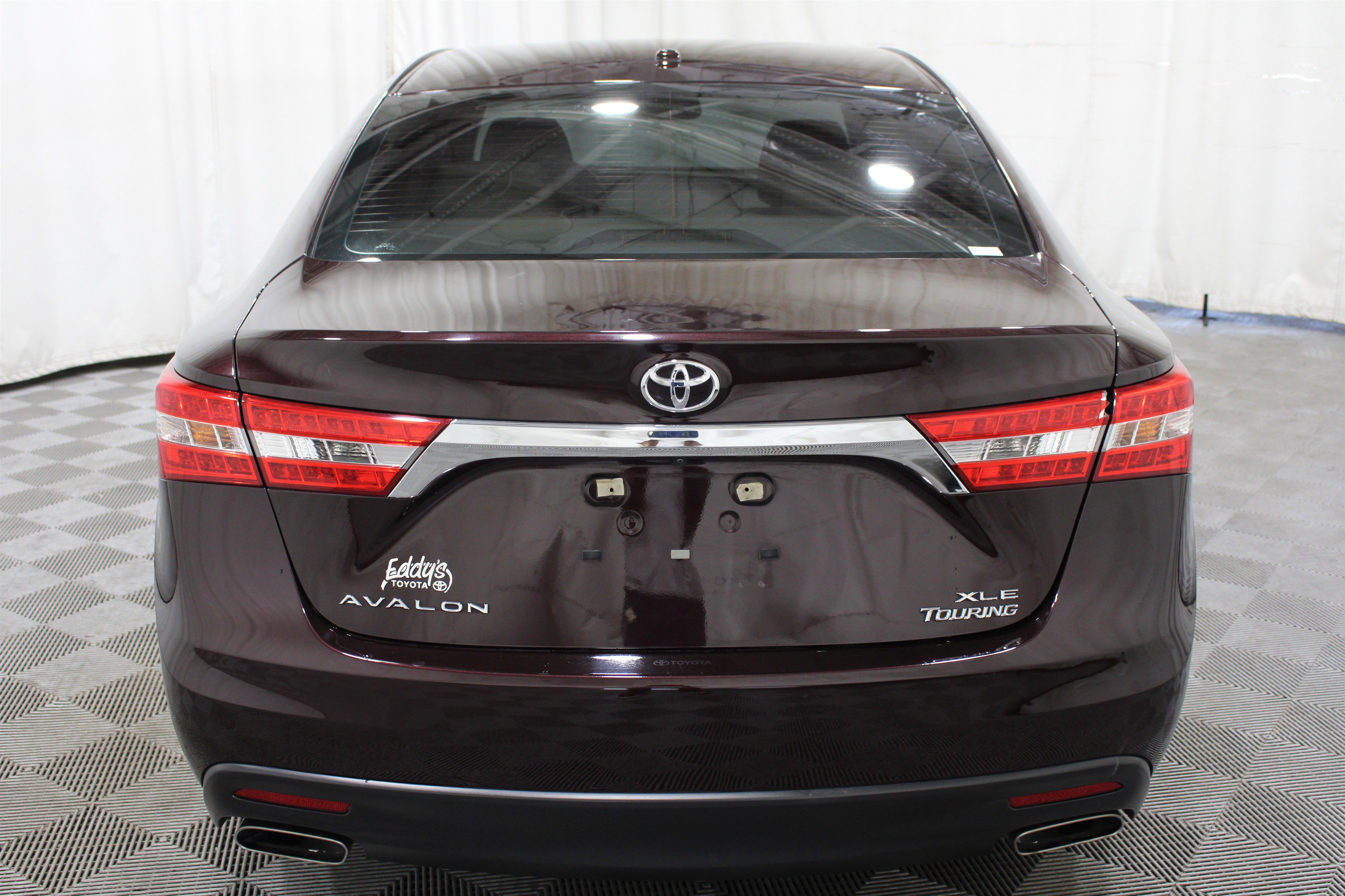 Used 2014 Toyota Avalon XLE Touring FWD image 31