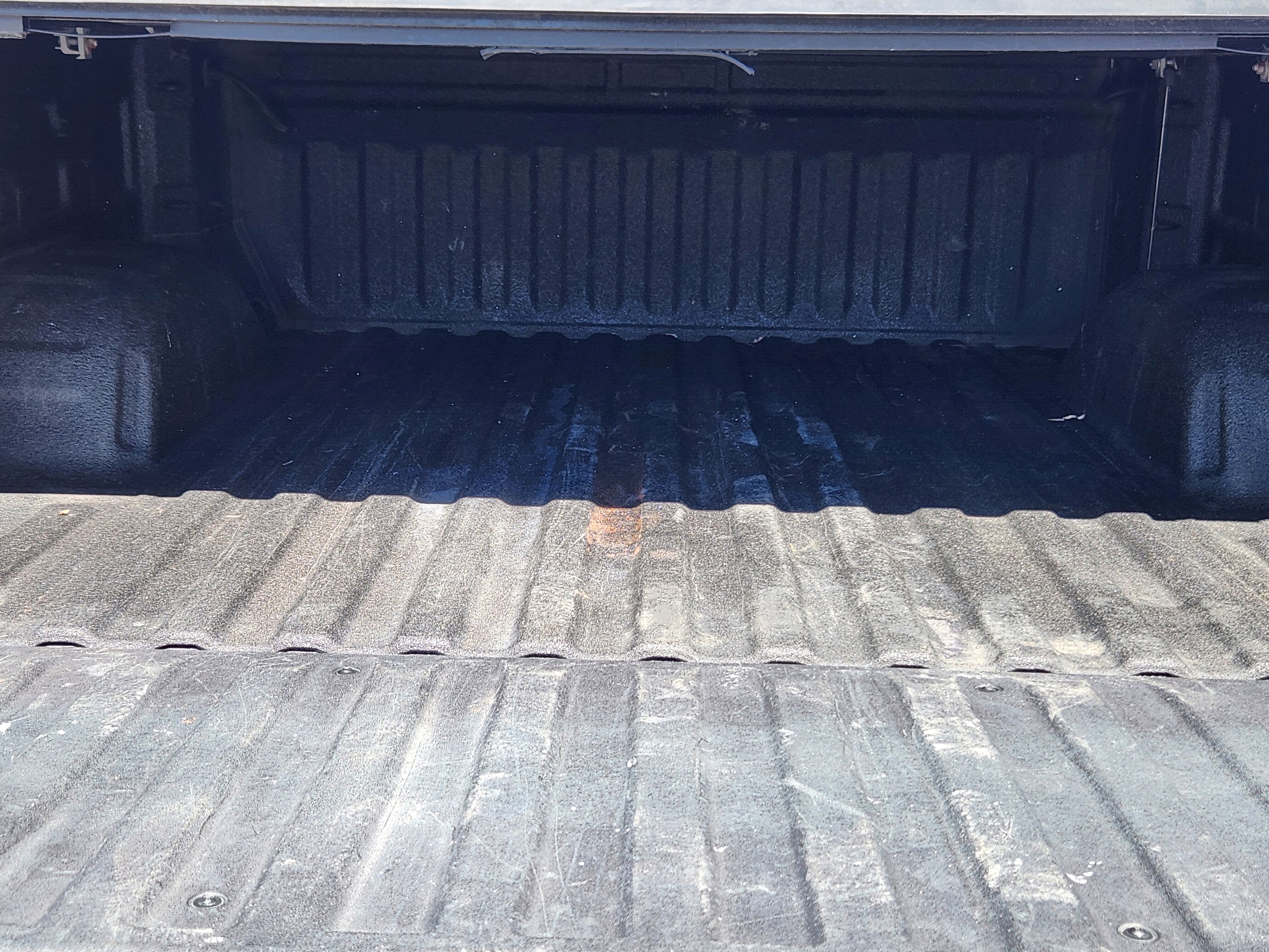 Used 2020 Chevrolet Silverado 1500 LT w/ All-Star Edition AWD/4WD image 12