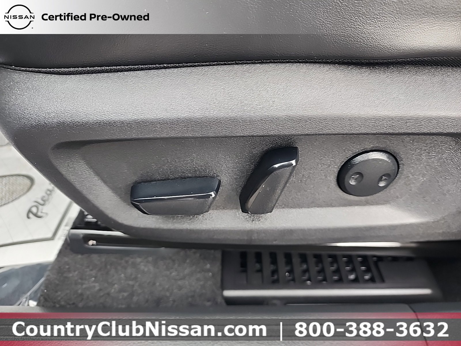 Certified 2024 Nissan Rogue SV w/ SV Premium Package image 12