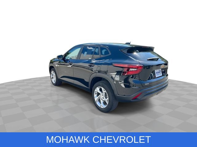 Certified 2024 Chevrolet Trax LS w/ LS Convenience Package FWD image 6