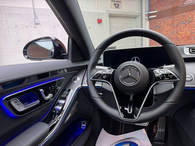 Used 2025 Mercedes-Benz S 500 S 500 image 13