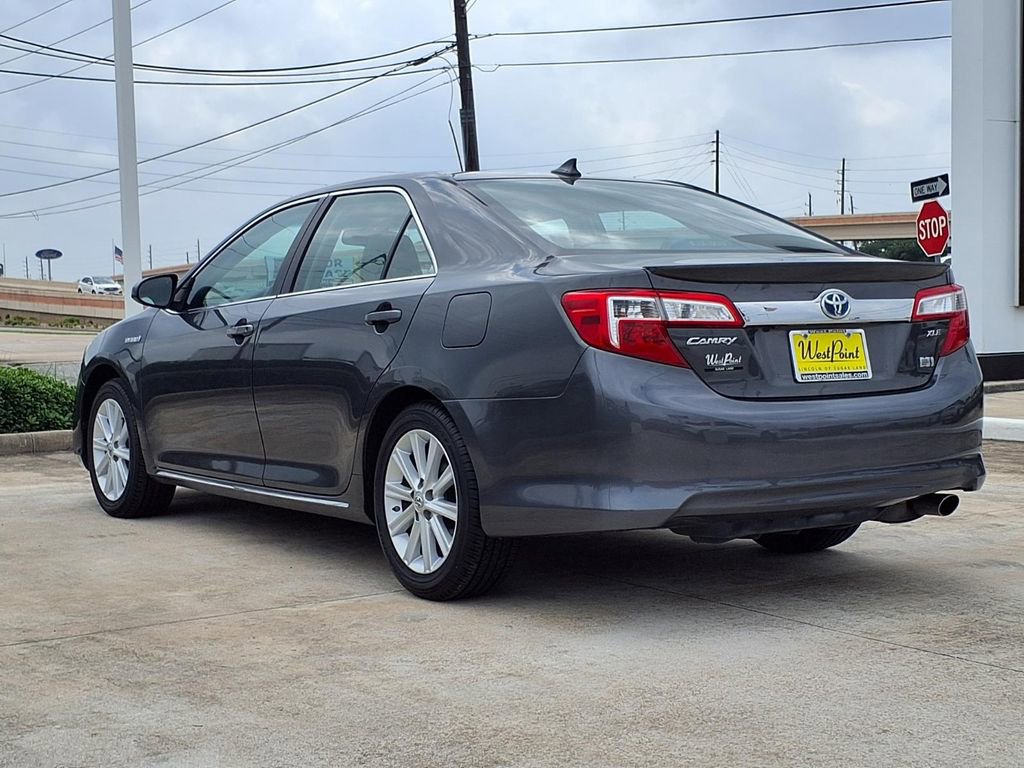 Used 2012 Toyota Camry XLE w/ Leather Pkg FWD image 7