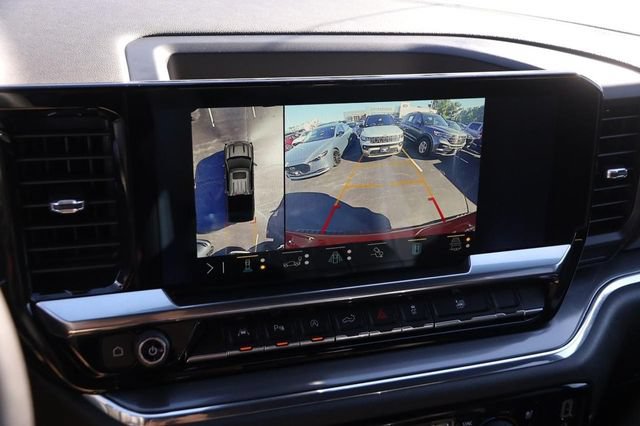 Used 2023 Chevrolet Silverado 1500 High Country w/ High Country Premium Package AWD/4WD image 18