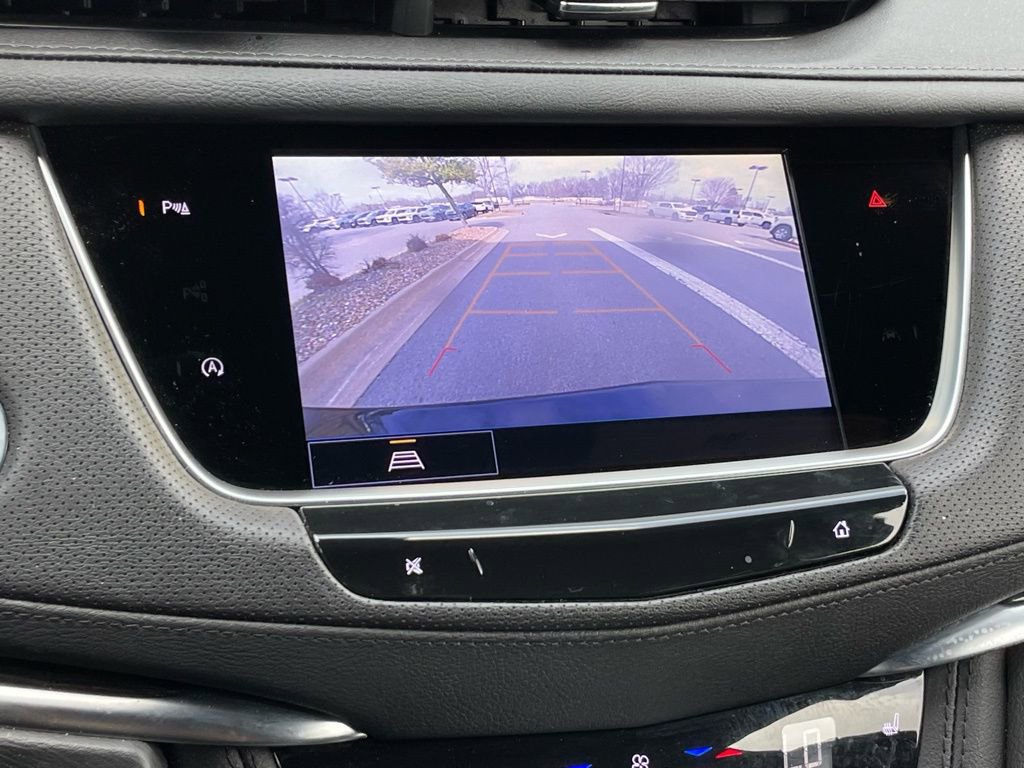 Used 2025 Cadillac XT5 Premium Luxury image 18
