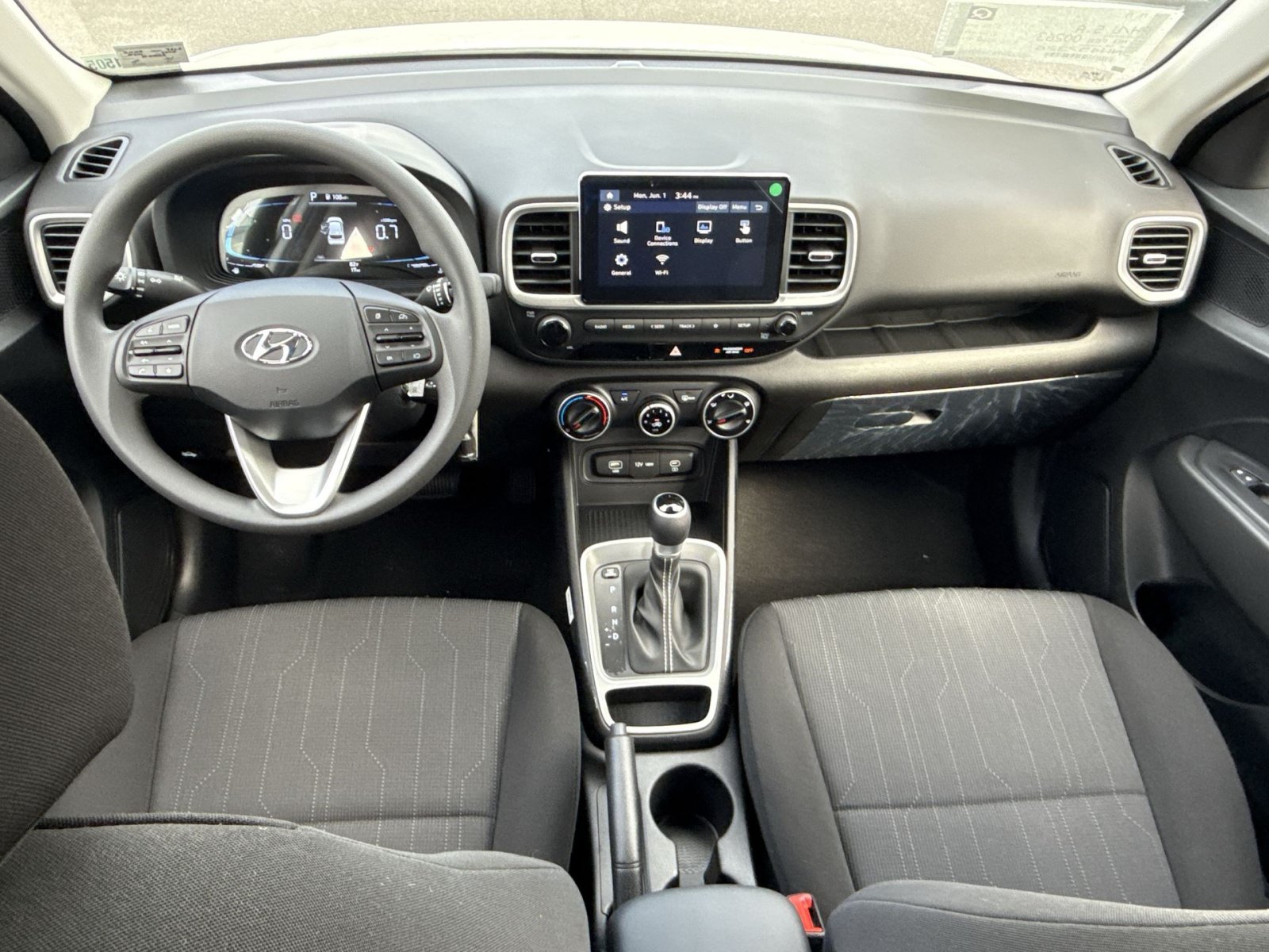New 2026 Hyundai Venue SE FWD image 23
