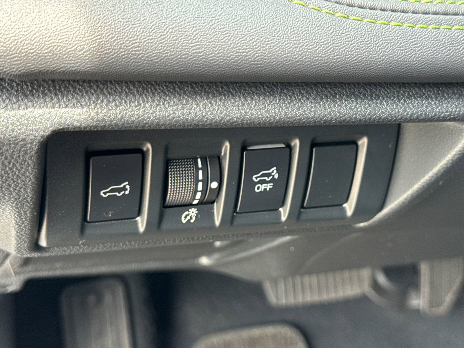 Certified 2023 Subaru Outback Onyx Edition XT AWD/4WD image 17