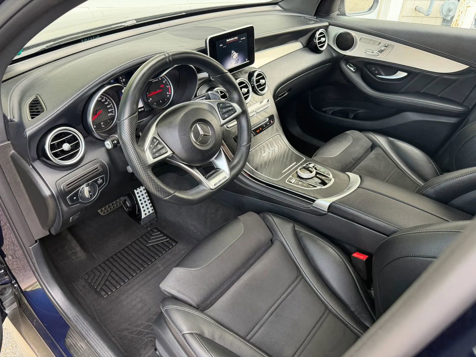 Used 2018 Mercedes-Benz GLC 63 AMG 4MATIC Coupe image 59