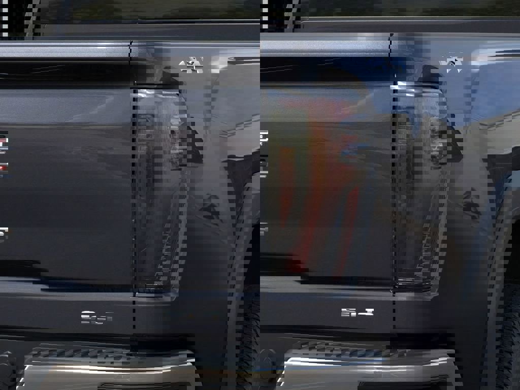 New 2026 GMC Sierra 2500 SLT image 11