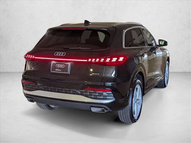 New 2025 Audi Q5 Premium Plus w/ Premium Plus video 2