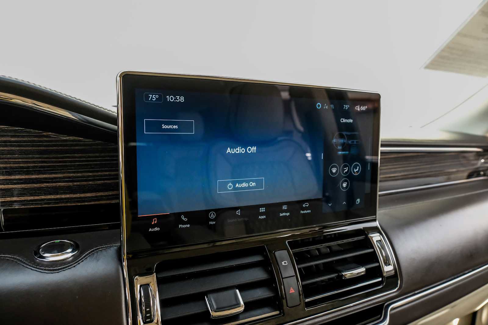 Used 2024 Lincoln Navigator Black Label AWD/4WD image 28