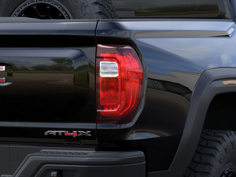 New 2024 GMC Canyon AT4X w/ AT4X AEV Edition image 17