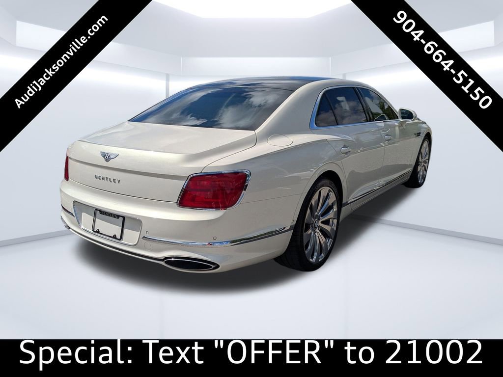 Used 2022 Bentley Flying Spur W12 image 3
