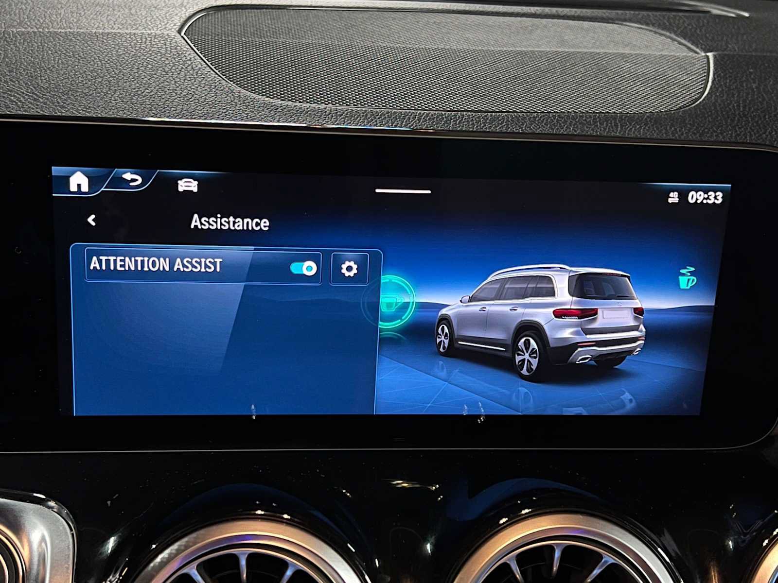 Certified 2026 Mercedes-Benz GLB 250 4MATIC image 39