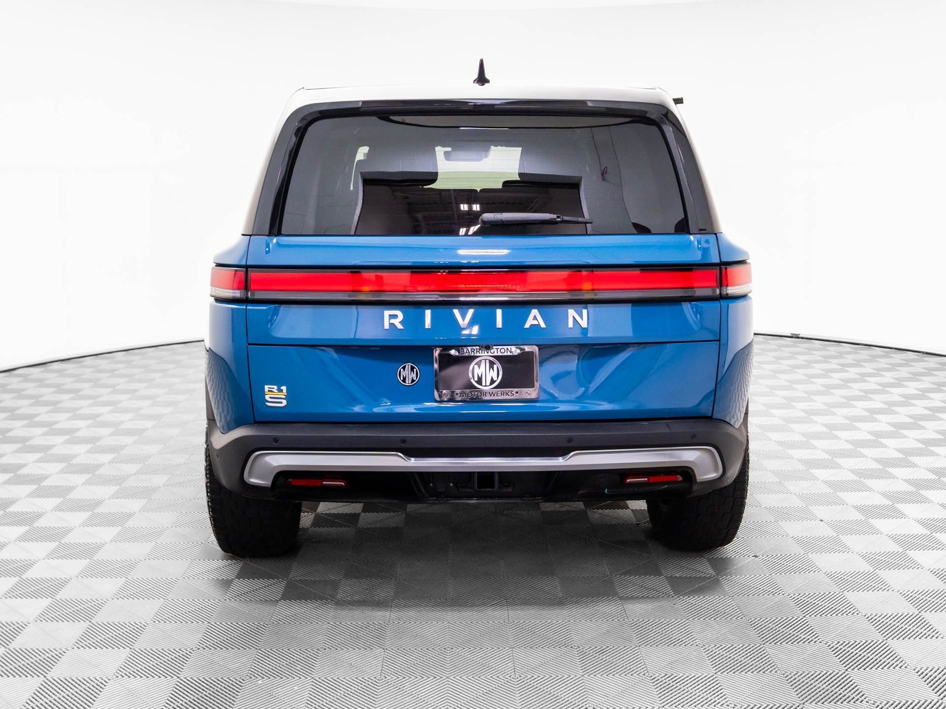 Used 2022 Rivian R1S Launch Edition image 5
