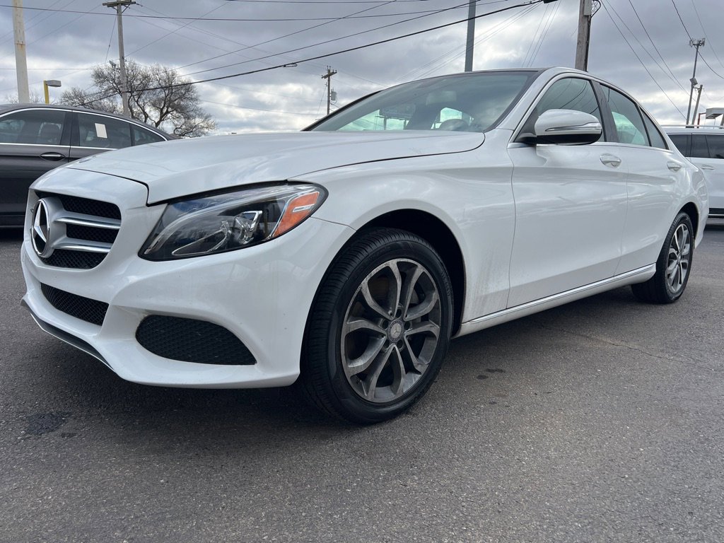 Used 2015 Mercedes-Benz C 300 4MATIC Sedan image 12