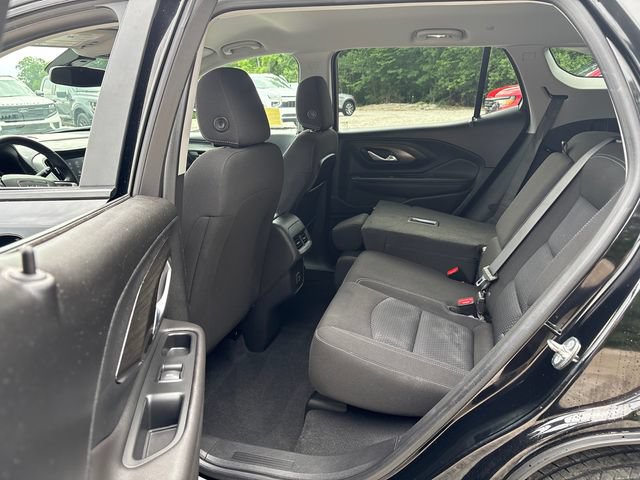 Used 2023 GMC Terrain SLE w/ Driver Convenience Package AWD/4WD image 15