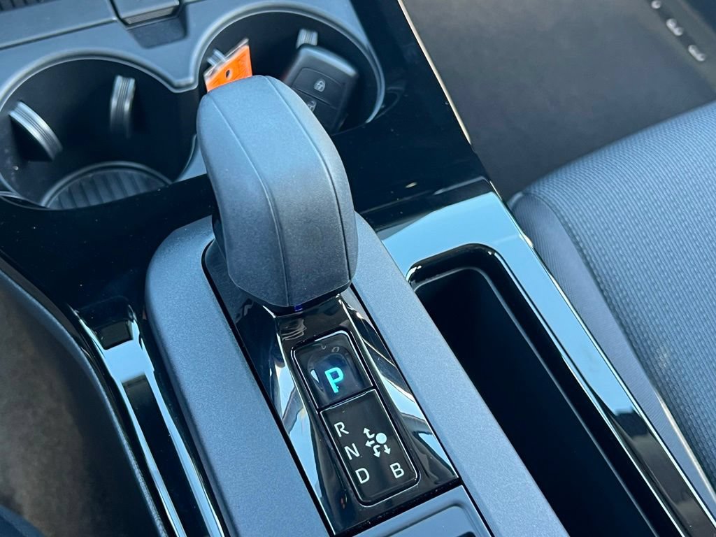 Certified 2026 Toyota Prius LE FWD image 25