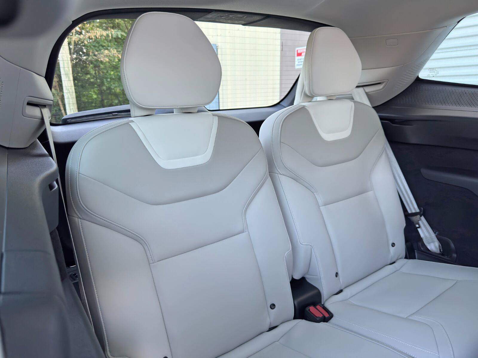 Used 2025 Volvo EX90 Ultra AWD/4WD image 33
