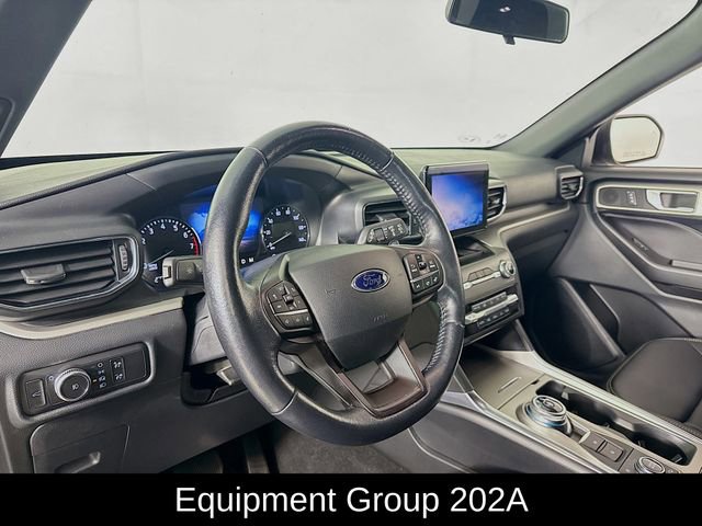 Certified 2020 Ford Explorer XLT w/ Equipment Group 202A image 10