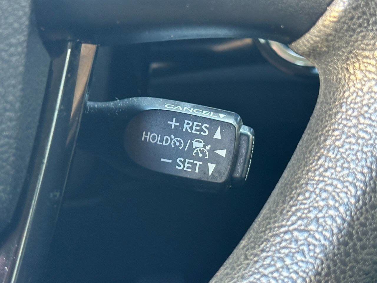 Used 2021 Toyota Prius LE image 31