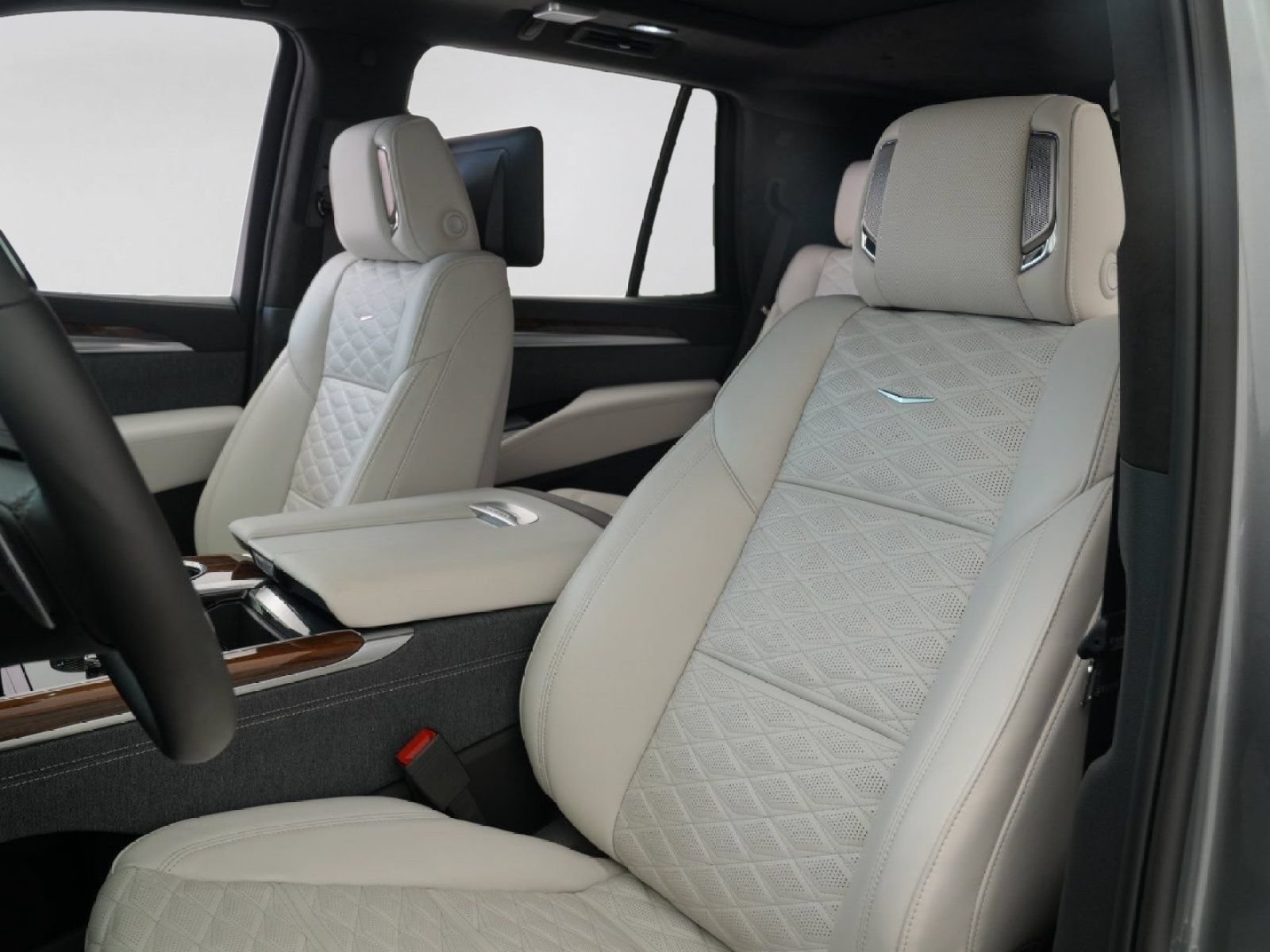 Used 2026 Cadillac Escalade Platinum Sport w/ LPO, ONYX Package AWD/4WD image 8